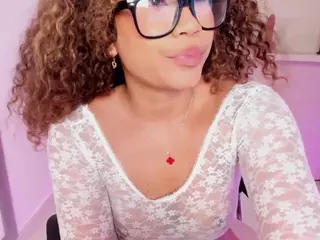 trishamoon's Live Sex Cam Show