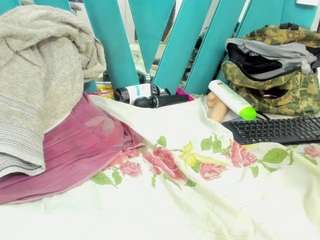 mia-alvares's CamSoda show and profile