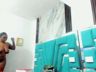 mia-alvares Live Webcam on CamSoda