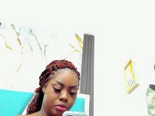 mia-alvares