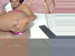 mia-alvares webcam