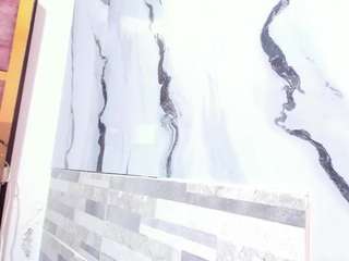 mia-alvares