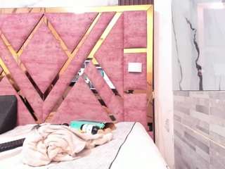 mia-alvares live cam preview