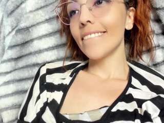 isabell2424 Sex Cam Show