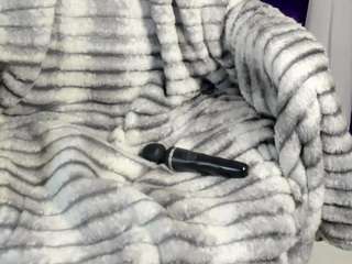 isabell2424 Sex Cam Show