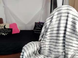 isabell2424 Sex Cam Show