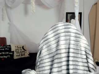 isabell2424 live webcam show