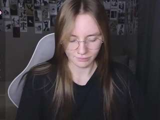 littlevildevil's CamSoda show and profile