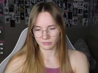 littlevildevil live webcam show