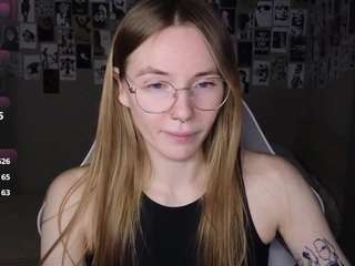 littlevildevil live webcam show
