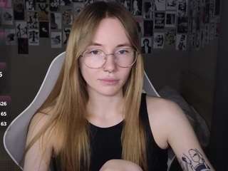 littlevildevil live webcam show