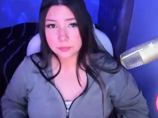 RavenToky0's Live Sex Cam Show