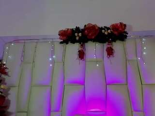 regiina-doll Live Webcam on CamSoda