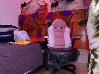 aisha-a webcam