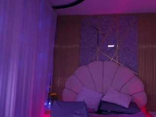 aisha-a webcam