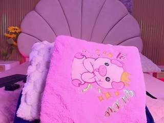aisha-a live webcam show