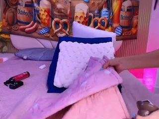 aisha-a live cam preview