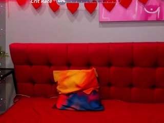 innalovely Striptease live webcam