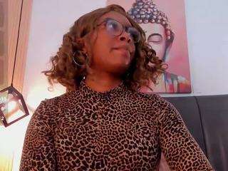 jenn-brownn