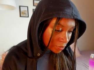 jenn-brownn Live Webcam on {site_name}