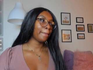 jenn-brownn Live Webcam on CamSoda