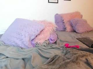 jenn-brownn's CamSoda show and profile