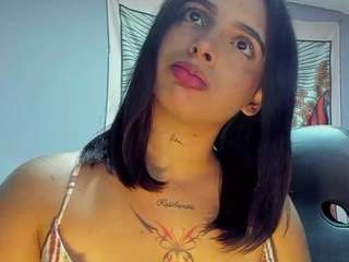nessaa88 Live Webcam on CamSoda