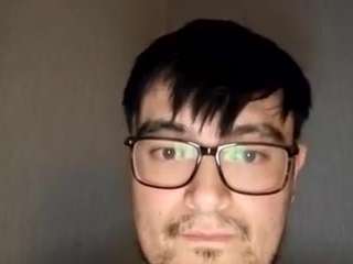 hornyasianman webcam model