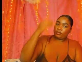 nadia-whorenss webcam model