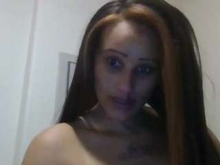 sexyredbonde