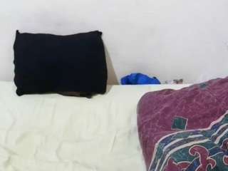 prettysonya Live Webcam on CamSoda