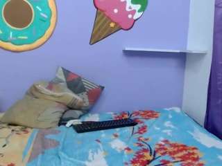 skinnycanella18