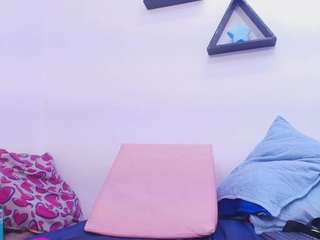 timk-bella from CamSoda is Freechat