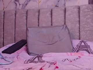 timk-bella live cam preview