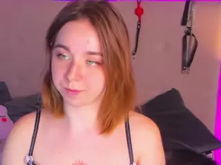 AlexxisSky's Live Sex Cam Show