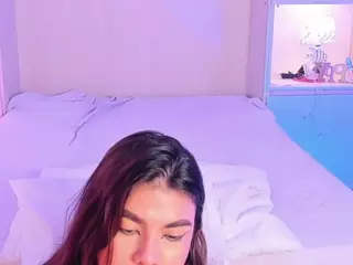 AliceThunder's Live Sex Cam Show