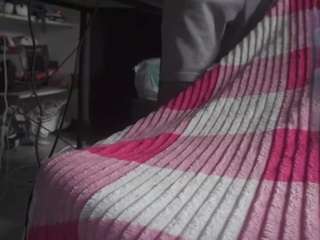axel-ag05 Sex Cam Show
