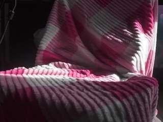 axel-ag05 Sex Cam Show