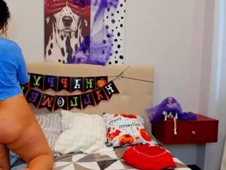 LindaInsatiable live cam preview