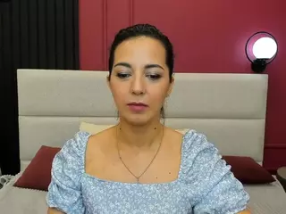 LindaInsatiable's Live Sex Cam Show