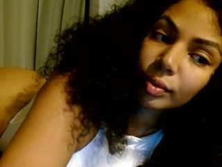 Meenaimpossible Cam Model Bio - Camsoda