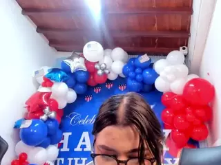 nathalia-08's Live Sex Cam Show