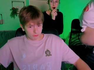 nikol-kitt webcam