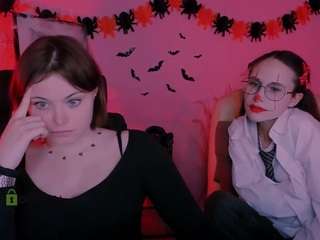 nikol-kitt Live Webcam on CamSoda