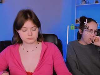 nikol-kitt Live Webcam on CamSoda