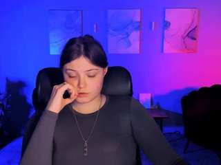 nikol-kitt's CamSoda show and profile