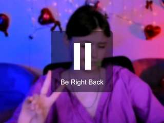 nikol-kitt Live Webcam on CamSoda