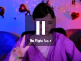 nikol-kitt Live Webcam on CamSoda