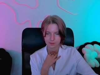 Nikol-kitt's cam show statistics and live stream