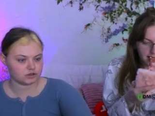 nikol-kitt live cam preview